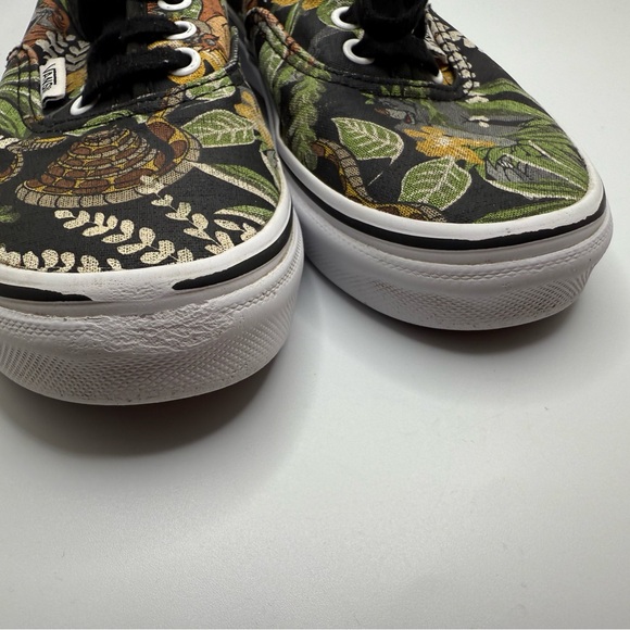 Disney Vans (jungle book) kids shoes size 2 skater school - Picture 10 of 13